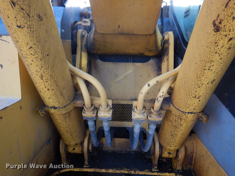 image for item DH8066 2004 Komatsu PC228USLC  excavator