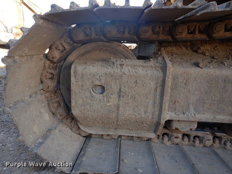 image for item DH8066 2004 Komatsu PC228USLC  excavator