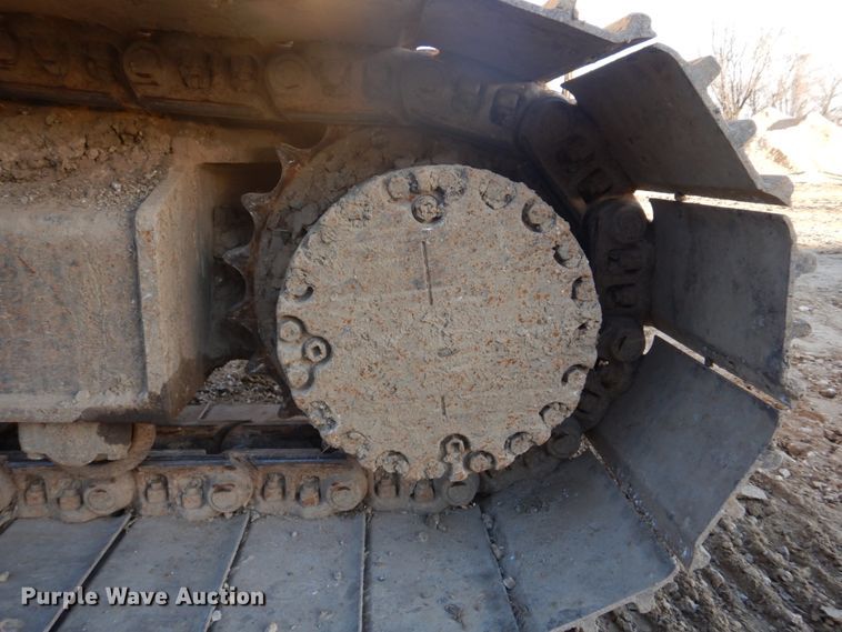 image for item DH8066 2004 Komatsu PC228USLC  excavator