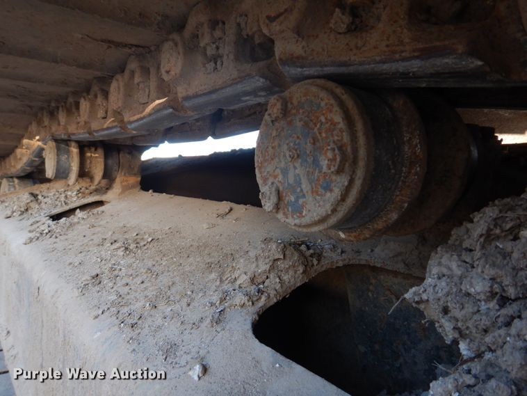 image for item DH8066 2004 Komatsu PC228USLC  excavator