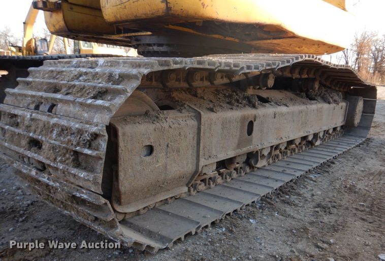 image for item DH8066 2004 Komatsu PC228USLC  excavator