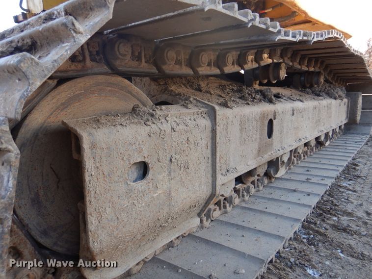 image for item DH8066 2004 Komatsu PC228USLC  excavator