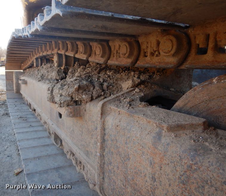 image for item DH8066 2004 Komatsu PC228USLC  excavator