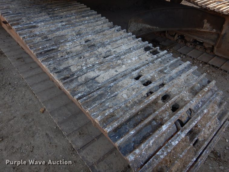 image for item DH8066 2004 Komatsu PC228USLC  excavator