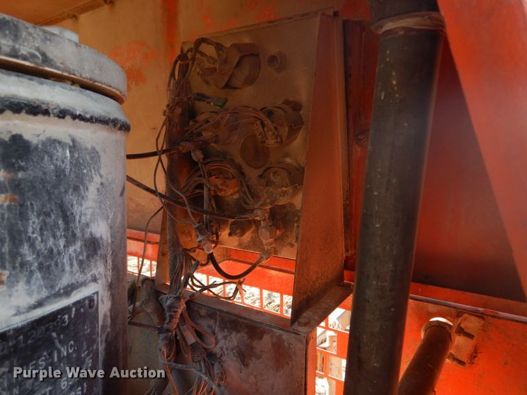 image for item DH8068 Sullivan D210Q5  air compressor