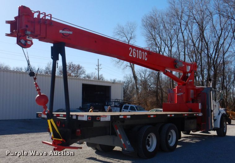 image for item DH8104 2003 Sterling LT7500  crane truck
