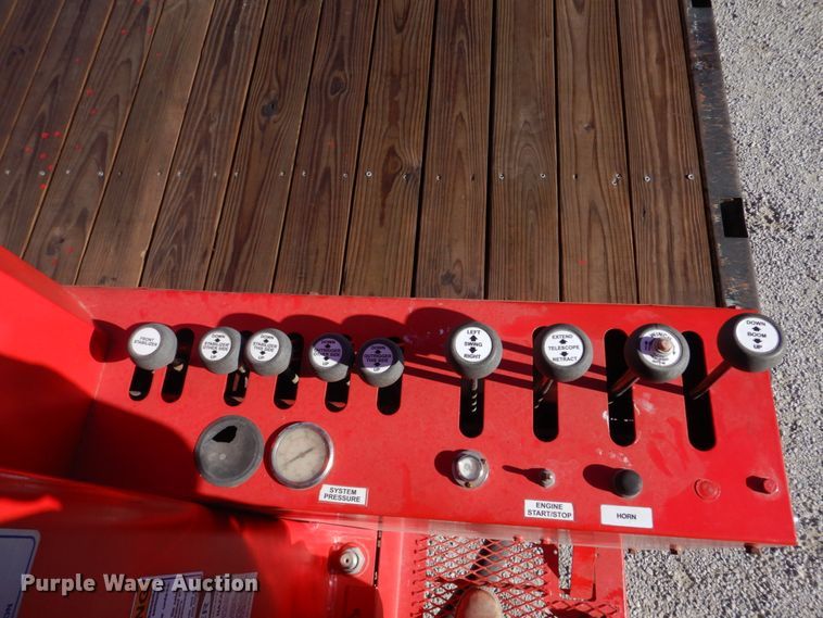 image for item DH8104 2003 Sterling LT7500  crane truck