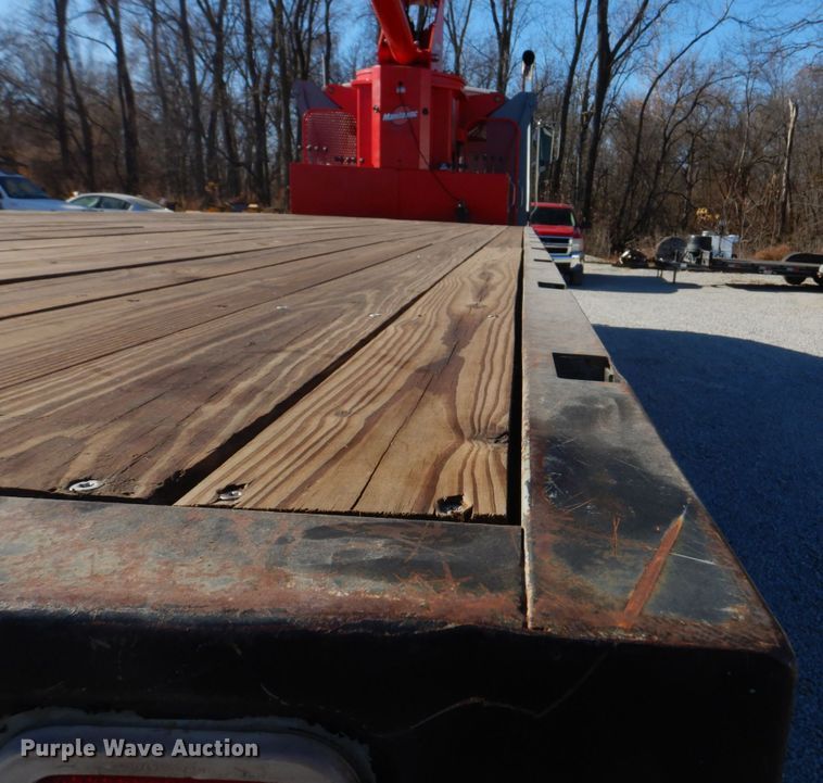 image for item DH8104 2003 Sterling LT7500  crane truck