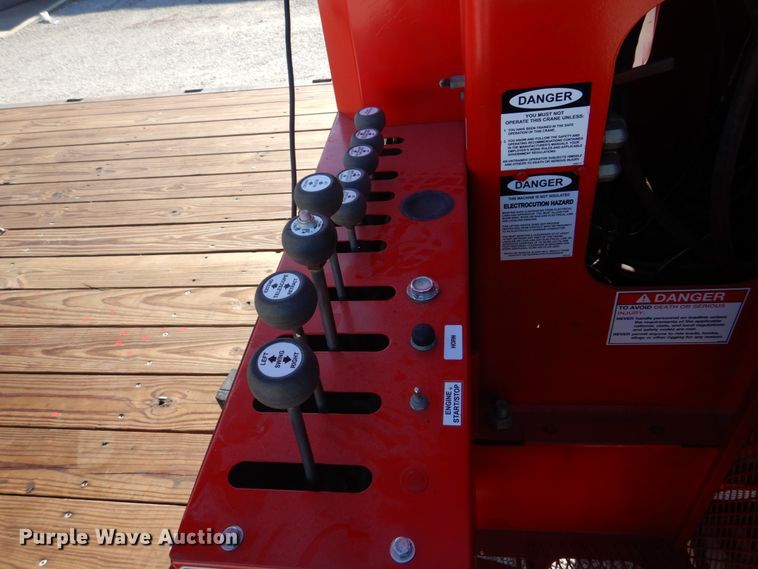 image for item DH8104 2003 Sterling LT7500  crane truck