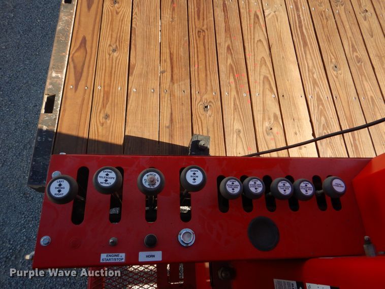 image for item DH8104 2003 Sterling LT7500  crane truck