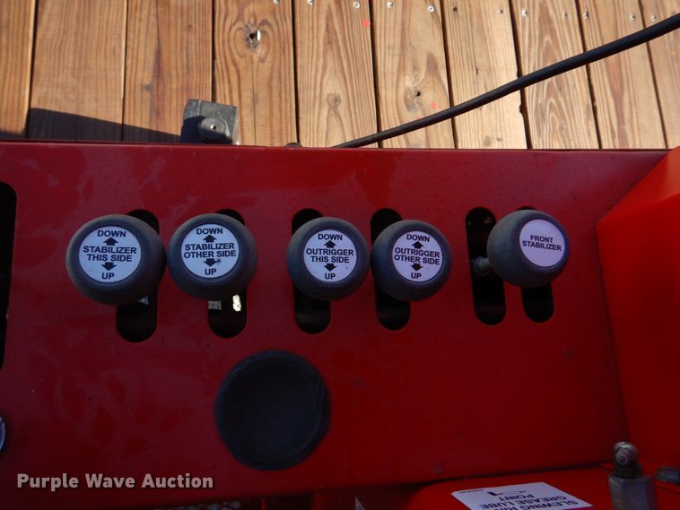 image for item DH8104 2003 Sterling LT7500  crane truck