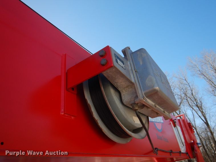 image for item DH8104 2003 Sterling LT7500  crane truck