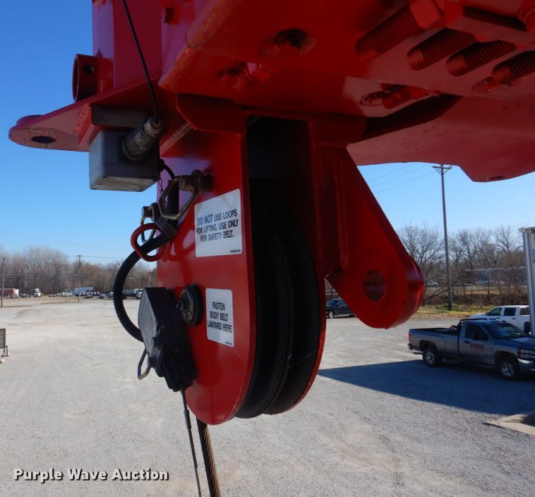 image for item DH8104 2003 Sterling LT7500  crane truck