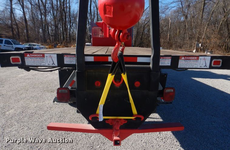 image for item DH8104 2003 Sterling LT7500  crane truck