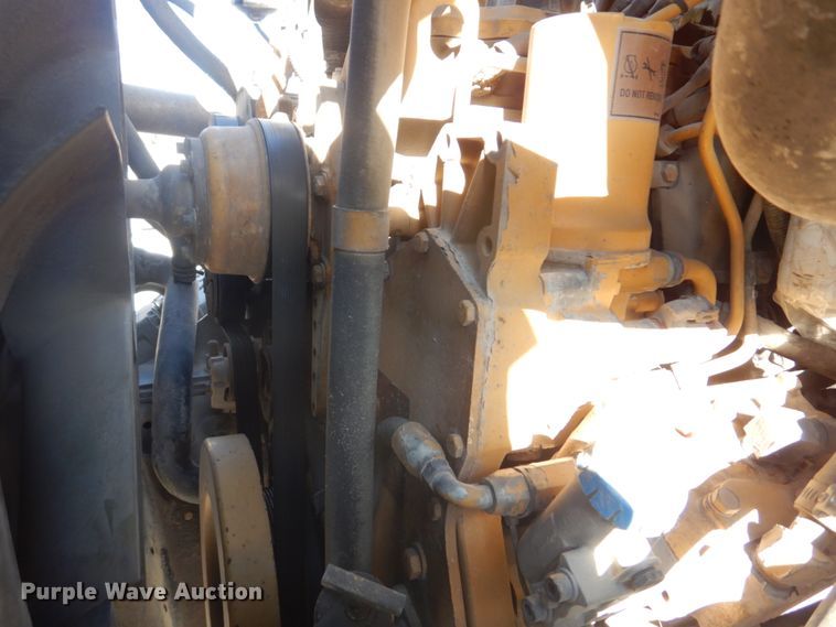 image for item DH8104 2003 Sterling LT7500  crane truck