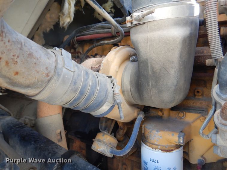 image for item DH8104 2003 Sterling LT7500  crane truck