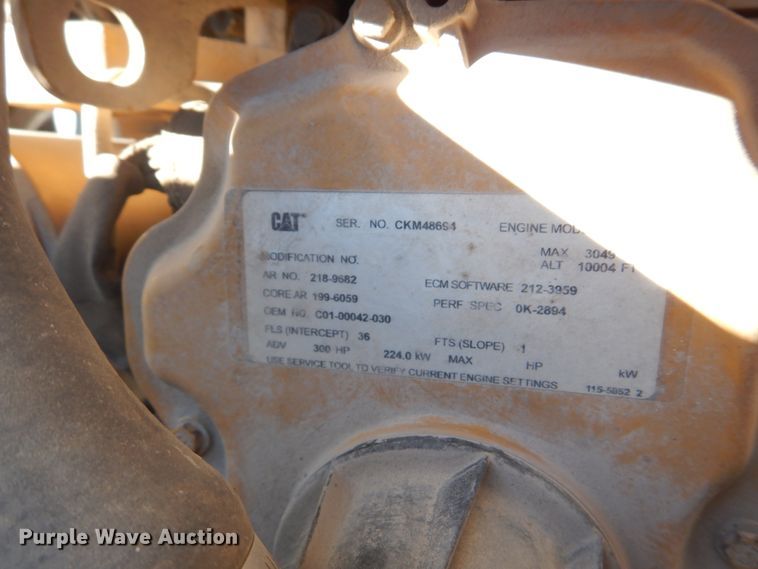 image for item DH8104 2003 Sterling LT7500  crane truck