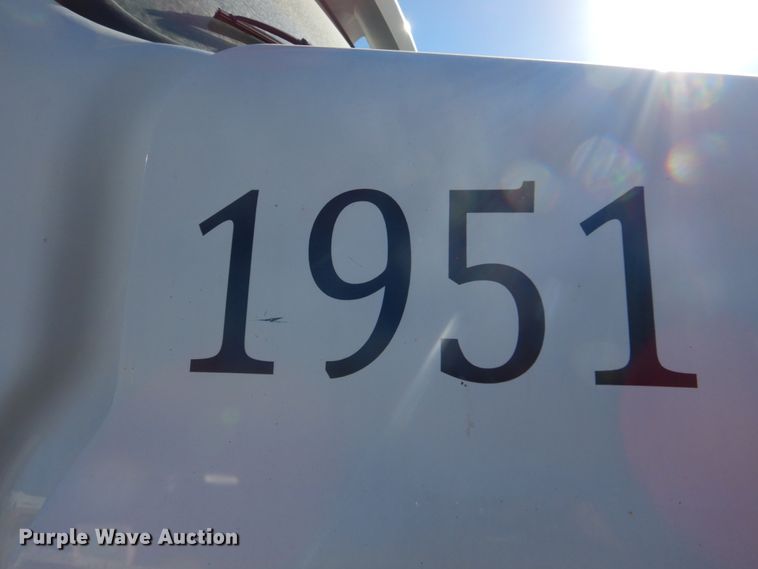 image for item DH8104 2003 Sterling LT7500  crane truck