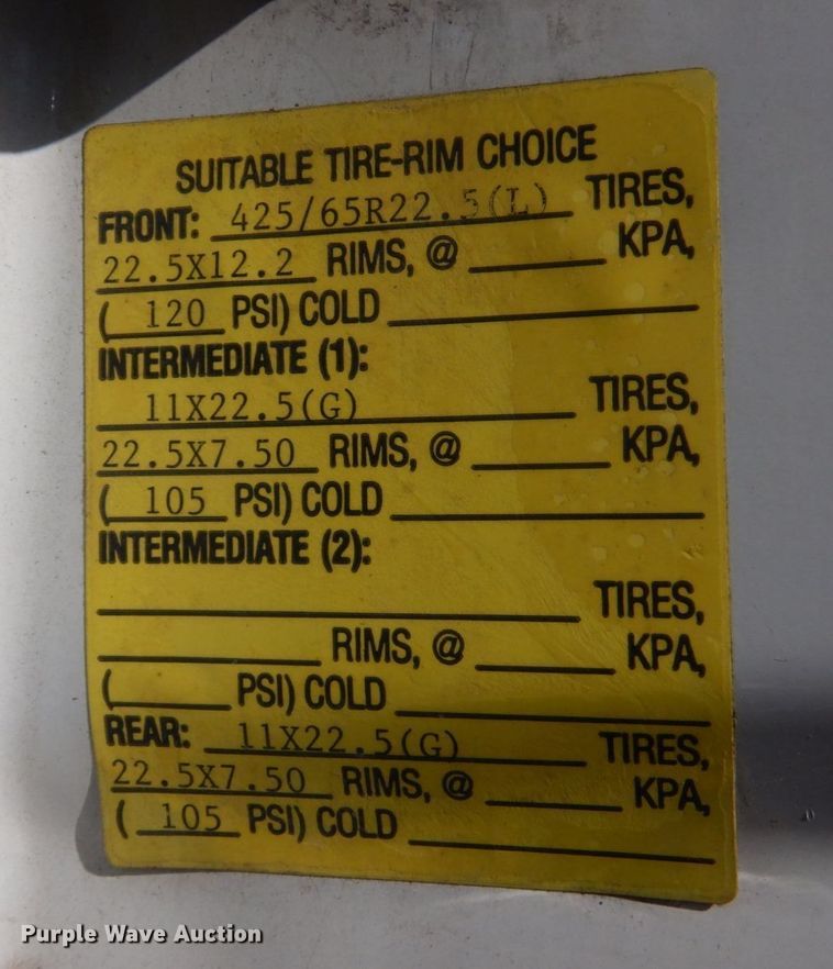 image for item DH8104 2003 Sterling LT7500  crane truck