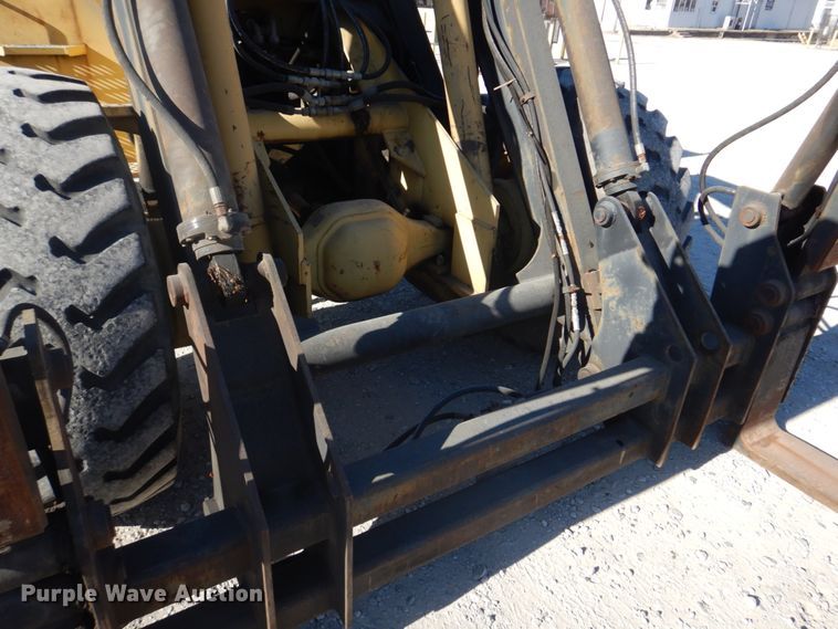 image for item DH8105 2000 Patrick RL200  forklift