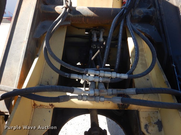 image for item DH8105 2000 Patrick RL200  forklift