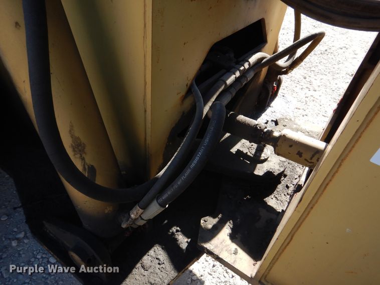 image for item DH8105 2000 Patrick RL200  forklift