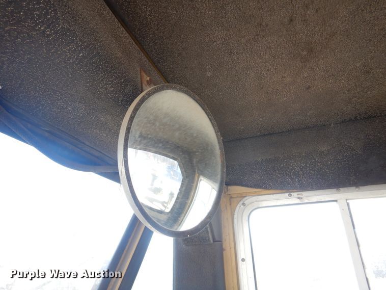 image for item DH8105 2000 Patrick RL200  forklift