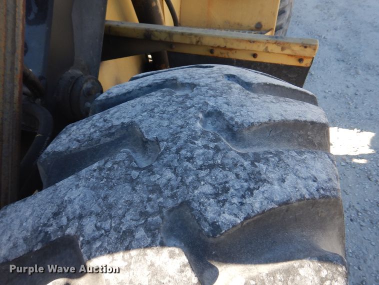 image for item DH8105 2000 Patrick RL200  forklift