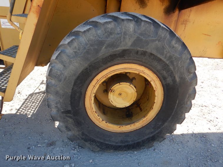 image for item DH8105 2000 Patrick RL200  forklift