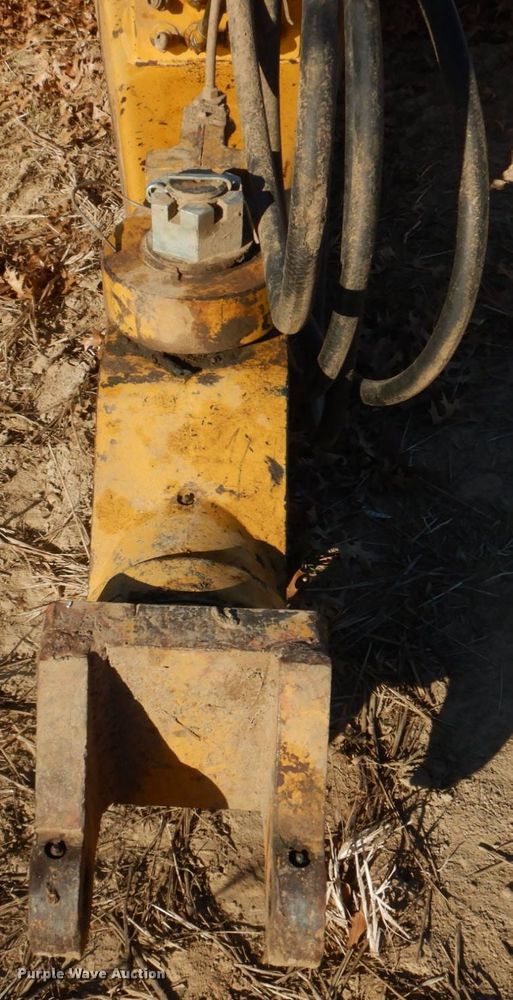 image for item DH8111 2008 Ashland CS18HD  scraper