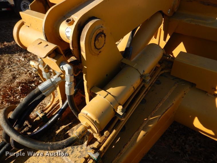 image for item DH8111 2008 Ashland CS18HD  scraper