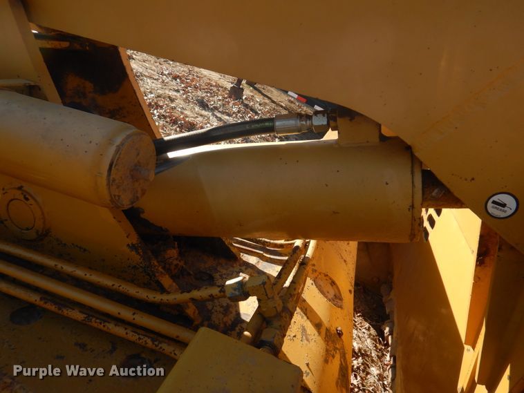 image for item DH8111 2008 Ashland CS18HD  scraper