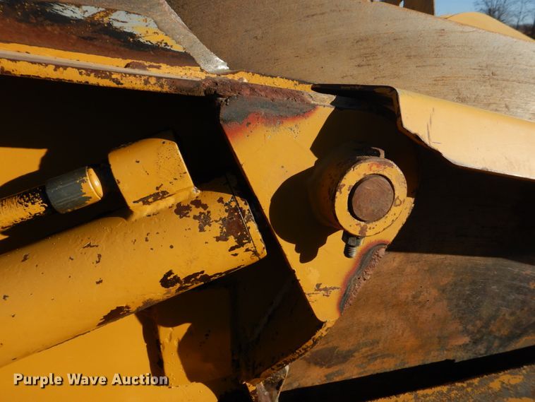 image for item DH8111 2008 Ashland CS18HD  scraper