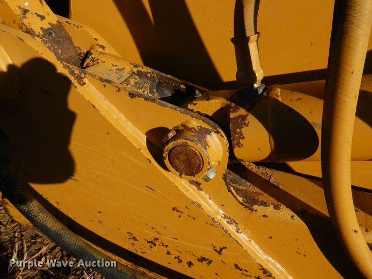 image for item DH8111 2008 Ashland CS18HD  scraper