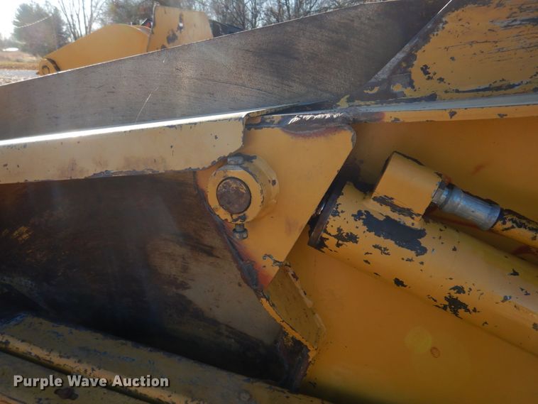 image for item DH8111 2008 Ashland CS18HD  scraper