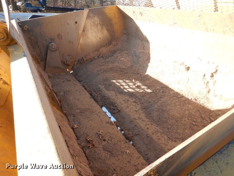 image for item DH8111 2008 Ashland CS18HD  scraper