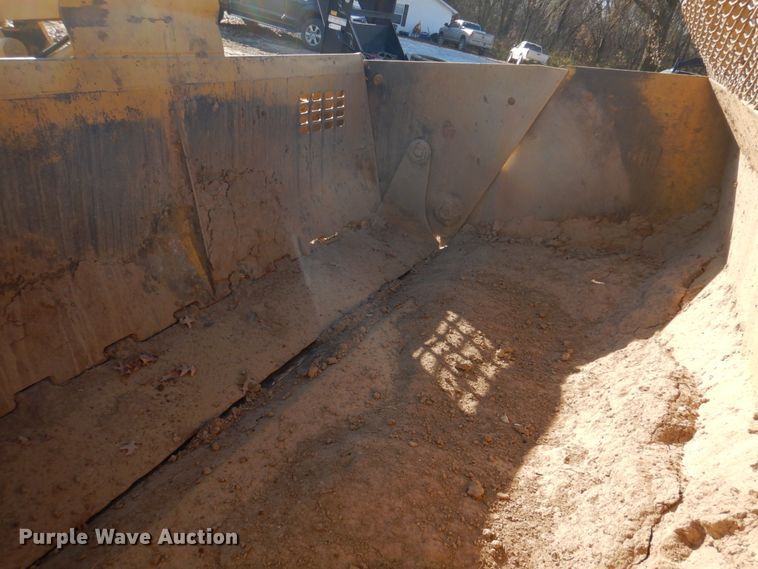 image for item DH8111 2008 Ashland CS18HD  scraper