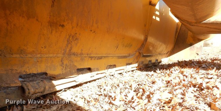 image for item DH8111 2008 Ashland CS18HD  scraper