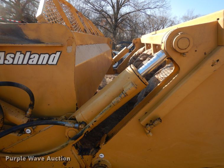 image for item DH8111 2008 Ashland CS18HD  scraper