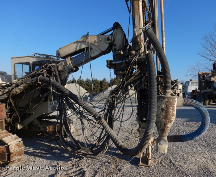 image for item DH8112 Furukawa HCR15-ED  rock drill