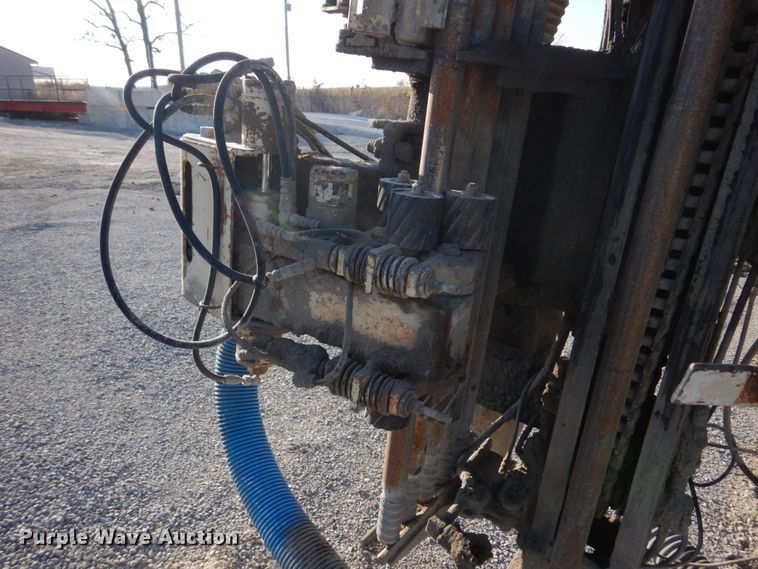 image for item DH8112 Furukawa HCR15-ED  rock drill