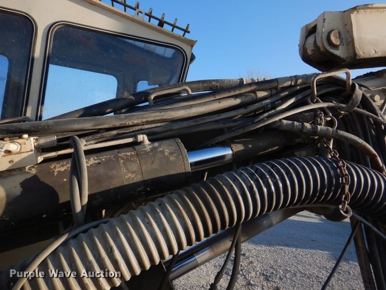 image for item DH8112 Furukawa HCR15-ED  rock drill