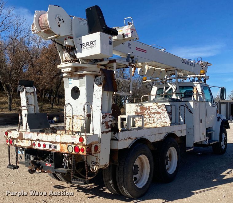 image for item DI3643 2002 Sterling M8500 Acterra  digger derrick truck