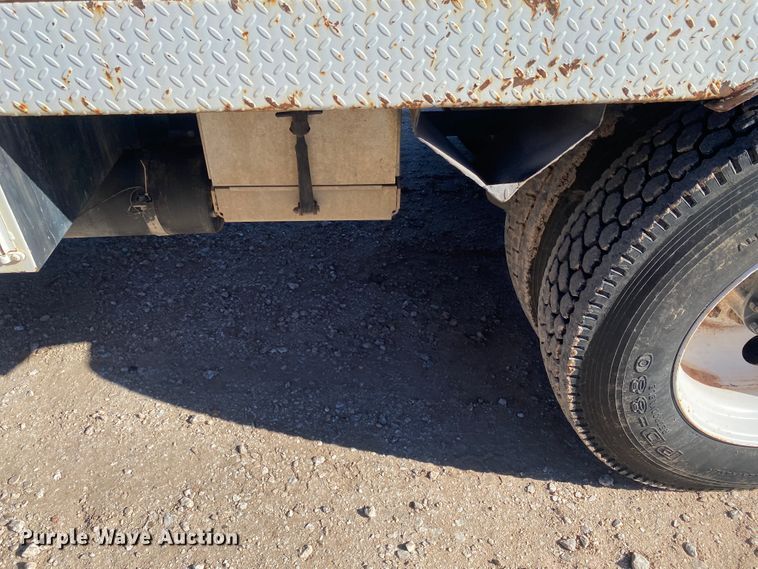 image for item DI3643 2002 Sterling M8500 Acterra  digger derrick truck