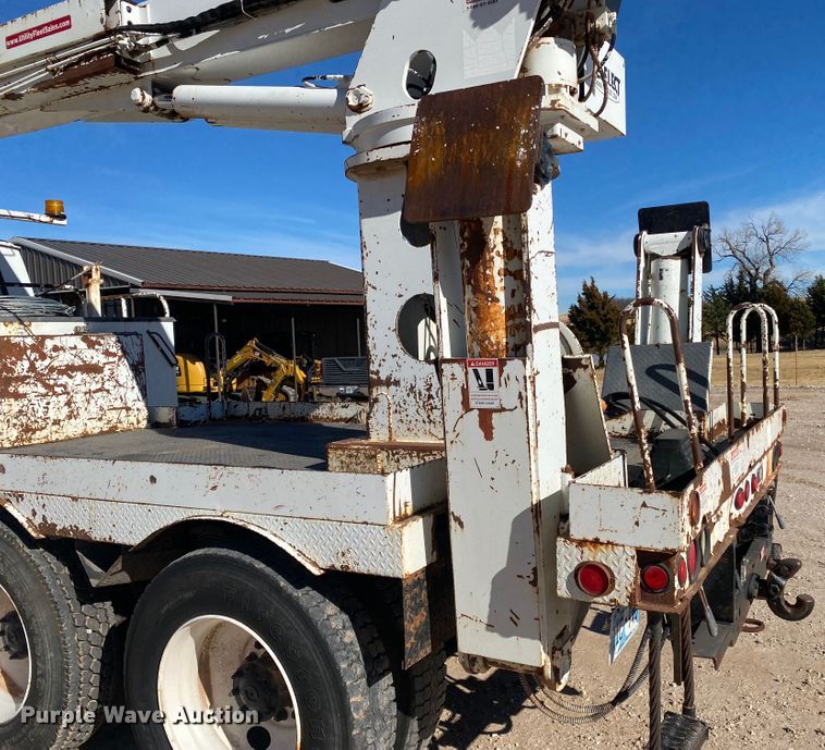 image for item DI3643 2002 Sterling M8500 Acterra  digger derrick truck