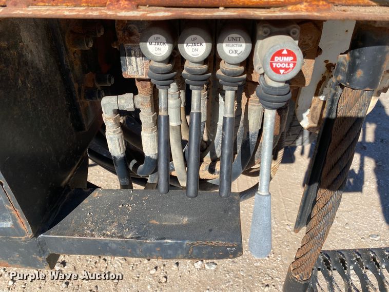 image for item DI3643 2002 Sterling M8500 Acterra  digger derrick truck