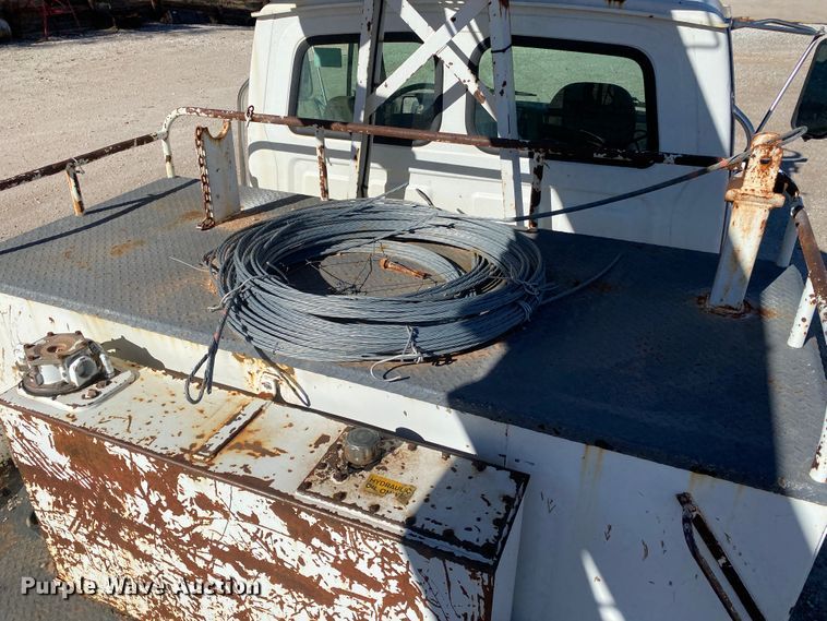 image for item DI3643 2002 Sterling M8500 Acterra  digger derrick truck