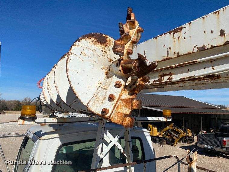 image for item DI3643 2002 Sterling M8500 Acterra  digger derrick truck