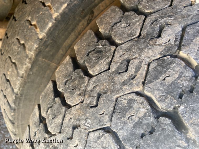 image for item DI3643 2002 Sterling M8500 Acterra  digger derrick truck