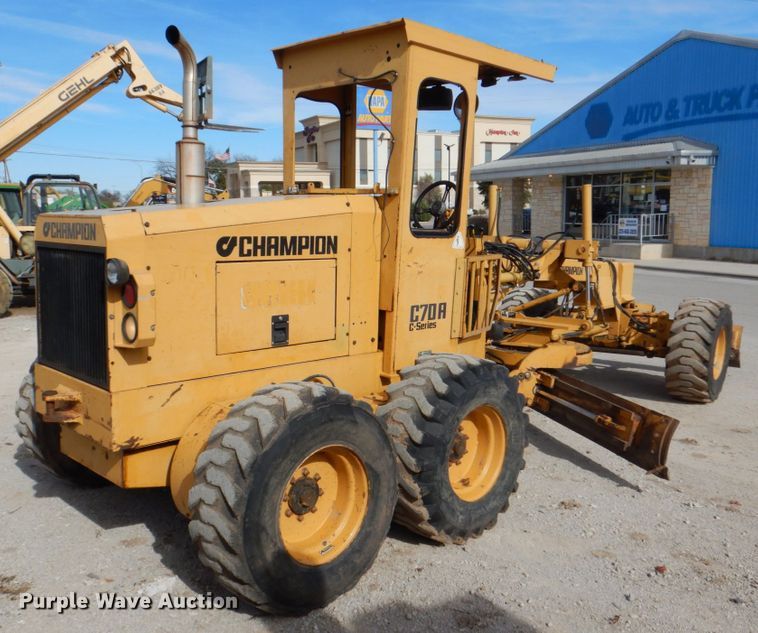 image for item DI8557 1996 Champion C70A  motor grader
